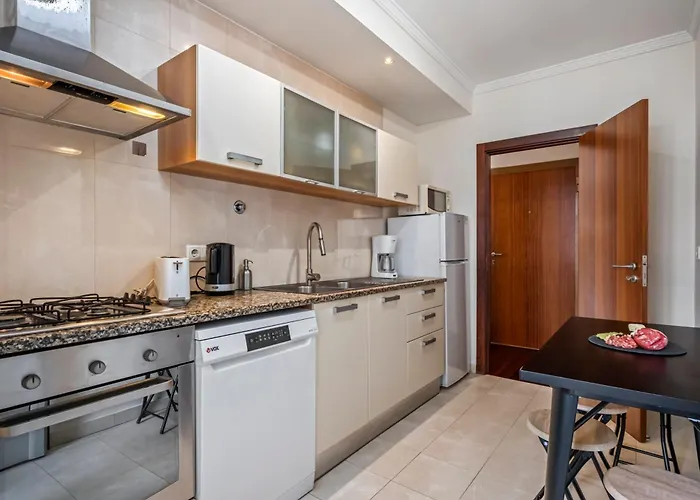 Maderia Emotions I, By Op Appartement *