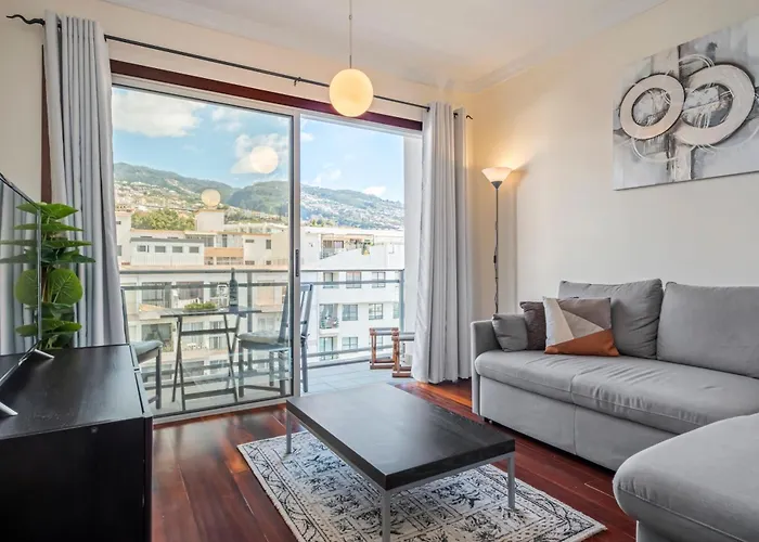 Appartement Maderia Emotions I, By Op